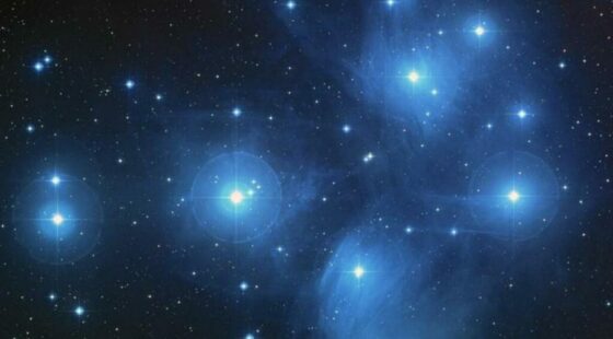 matariki_stars_constellation_nasa_ESA_AURA-CALTECH_1200